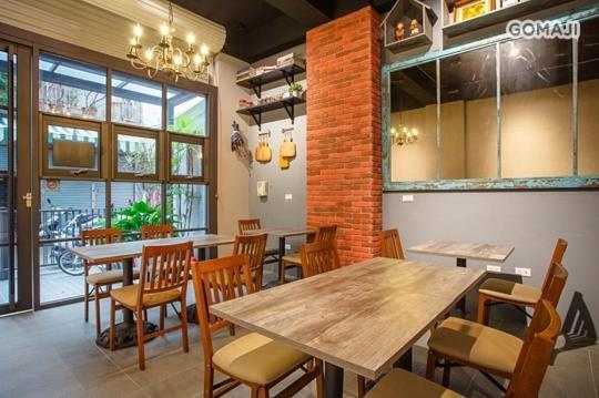 108 House Inn Tainan Bagian luar foto